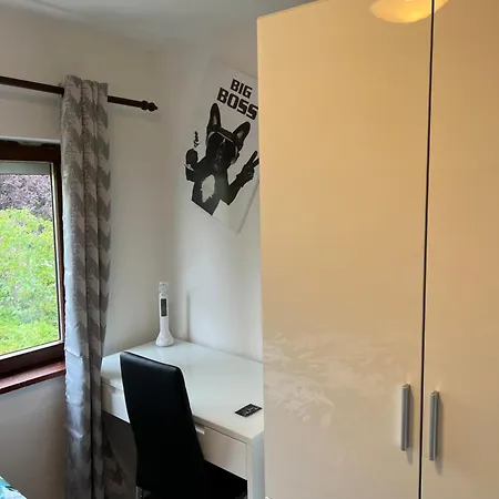 Vakantiehuis House Messe Just 3 Minutes Hannover