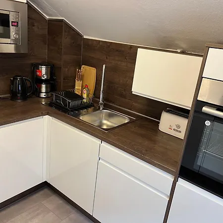 House Messe Just 3 Minutes Vakantiehuis *