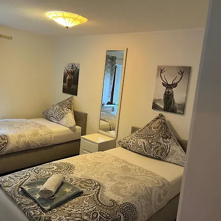 House Messe Just 3 Minutes